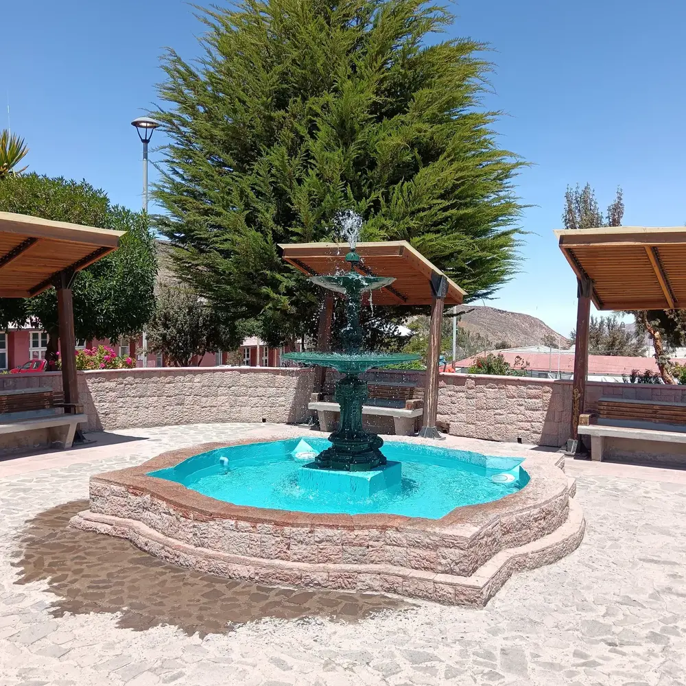 Plaza central de Putre